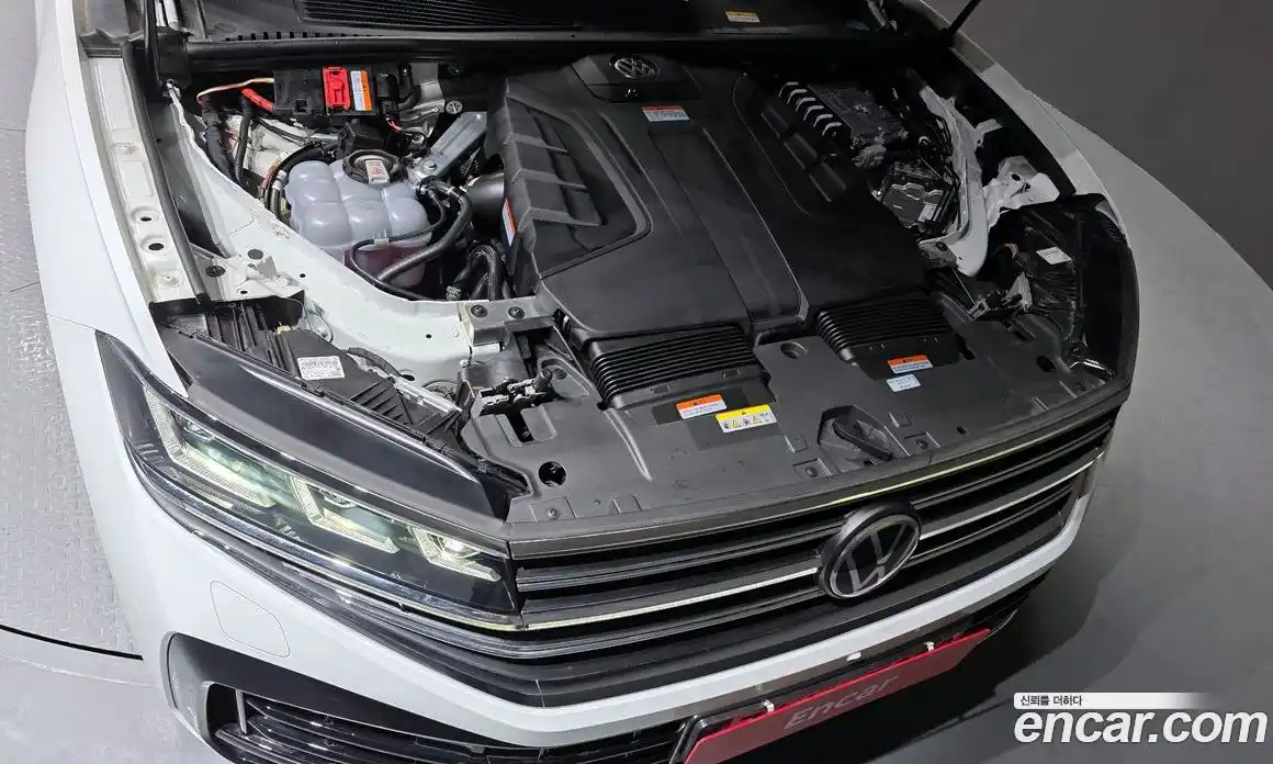 Volkswagen Touareg 2024 3.0 гидро в Москве № 168501, фото 6