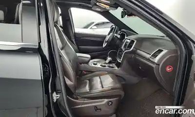 Jeep Cherokee 2017 3.0 гидро в Москве № 169796, миниатюра 11