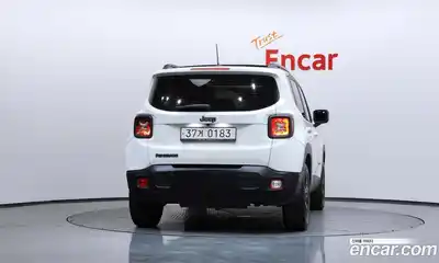 Jeep Renegade 2016 2.4 гидро в Москве № 169899, миниатюра 4