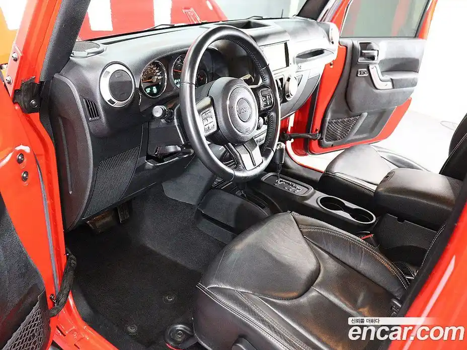 Jeep Wrangler 2017 3.6 гидро в Москве № 170081, фото 19