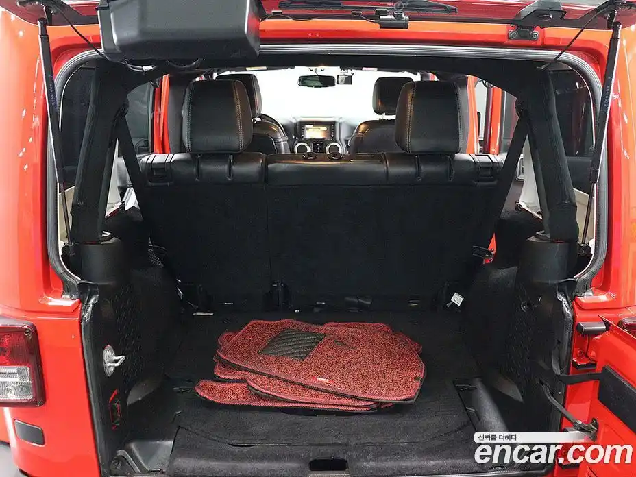 Jeep Wrangler 2017 3.6 гидро в Москве № 170081, фото 8
