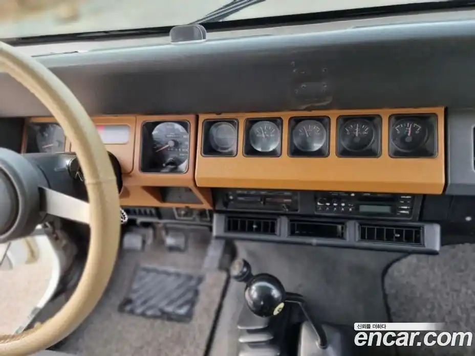 Jeep Wrangler 1993 2.5 механика в Москве № 170097, фото 13