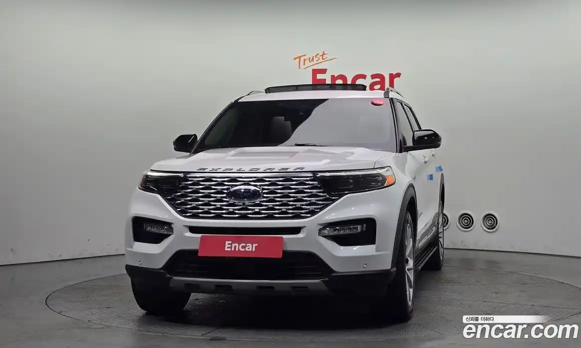 Ford Explorer 2021 3.0 гидро в Москве № 170890, фото 3