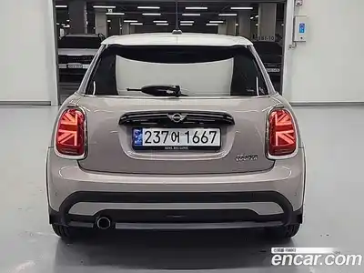 Mini Cooper 2024 1.5 гидро в Москве № 1764652, миниатюра 3