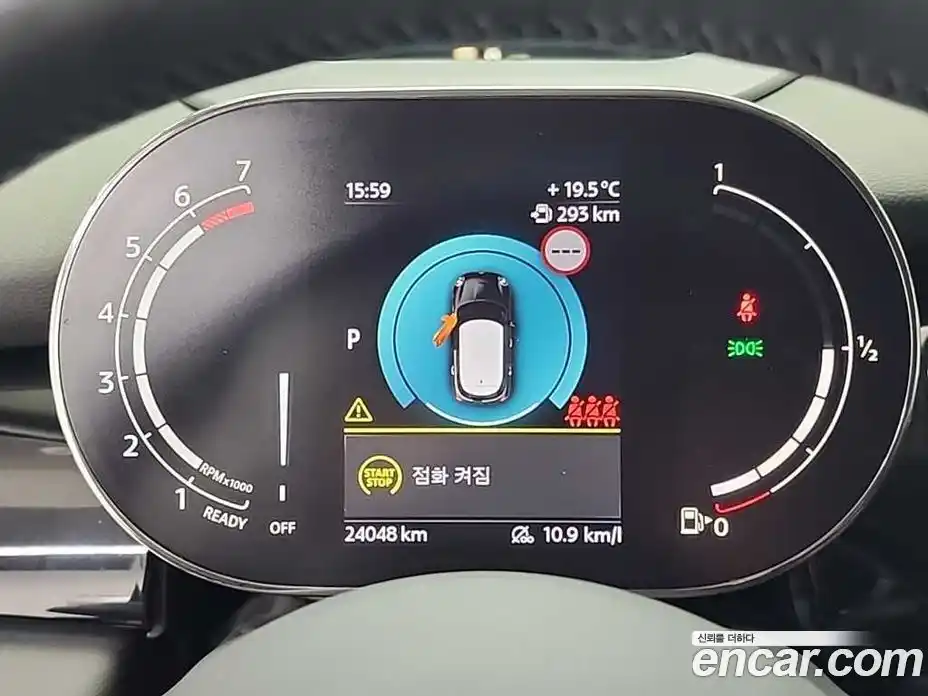 Mini Cooper 2024 1.5 гидро в Москве № 1764652, фото 6