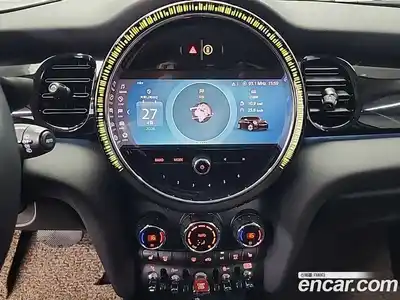 Mini Cooper 2024 1.5 гидро в Москве № 1764652, миниатюра 10