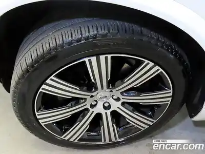Volvo XC90 2022 2.0 гидро в Москве № 1836975, миниатюра 5