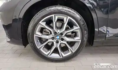 BMW X1 2022 2.0 гидро в Москве № 187576, миниатюра 5