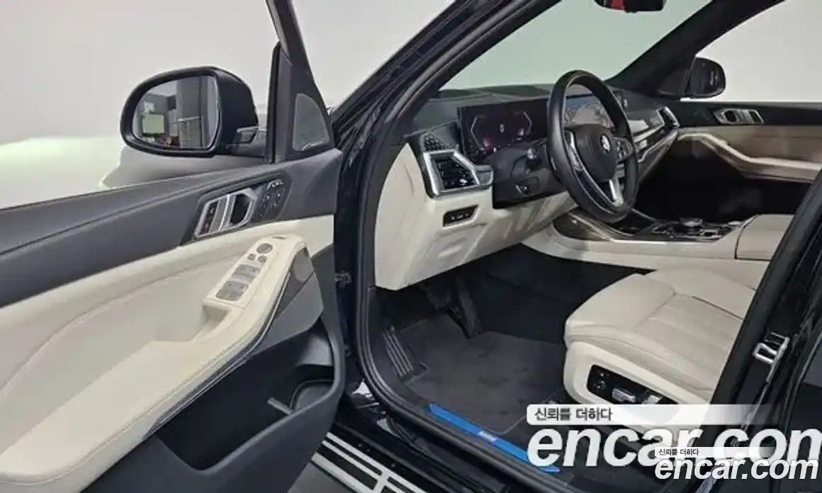 BMW X7 2023 3.0 гидро в Москве № 188232, фото 10