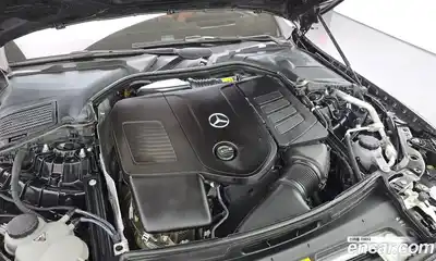 Mercedes-Benz C-Class 2023 2.0 гидро в Москве № 1905418, миниатюра 6