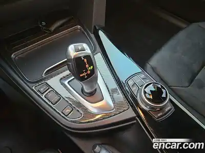 BMW 3-Series 2018 2.0 гидро в Москве № 193050, миниатюра 10
