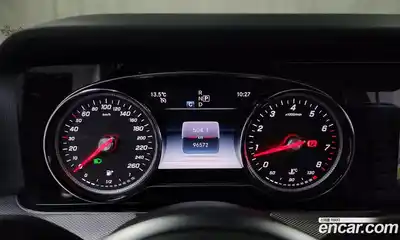 Mercedes-Benz E-Class 2019 2.0 гидро, миниатюра 8