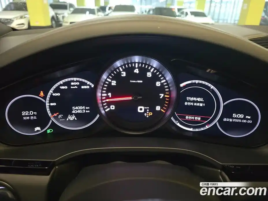 Porsche Cayenne 2020 3.0 гидро в Москве № 197368, фото 8
