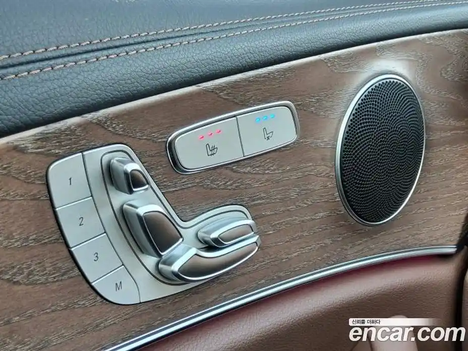 Mercedes-Benz E-Class 2023 2.0 гидро в Москве № 1978833, фото 16