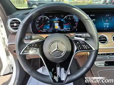 Mercedes-Benz E-Class 2023 2.0 гидро в Москве № 1978833, миниатюра 6