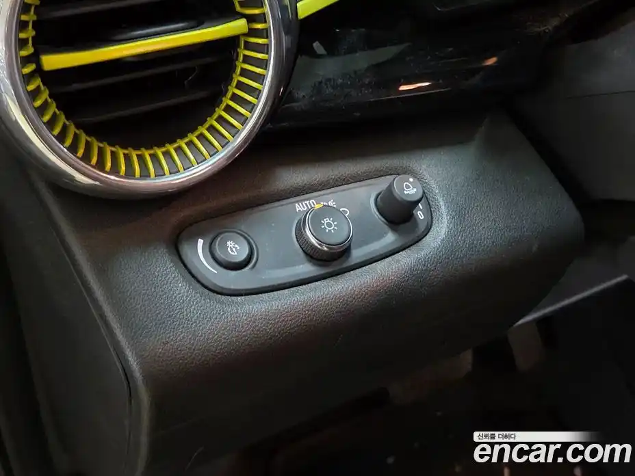 Chevrolet Trax 2023 1.2 гидро в Москве № 1979436, фото 14