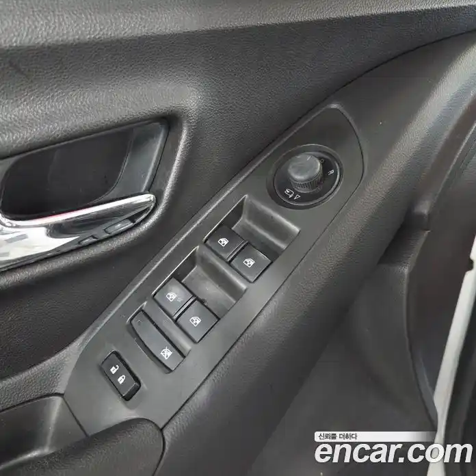 Chevrolet Trax 2016 1.4 гидро в Москве № 1979511, фото 11