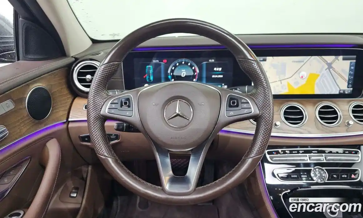 Mercedes-Benz E-Class 2017 2.0 гидро в Москве № 1981057, фото 13