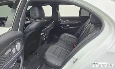 Mercedes-Benz E-Class 2021 2.0 гидро в Москве № 1981064, миниатюра 11