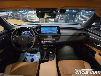 Lexus ES 2021 2.5 вариатор в Москве № 1982350, миниатюра 7