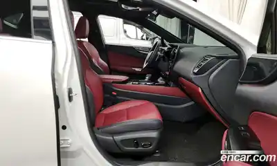 Lexus NX 2024 2.5 гидро в Москве № 198806, миниатюра 11