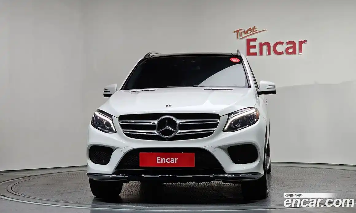 Mercedes-Benz GLE-Class 2018 3.0 гидро в Москве № 206698, фото 3