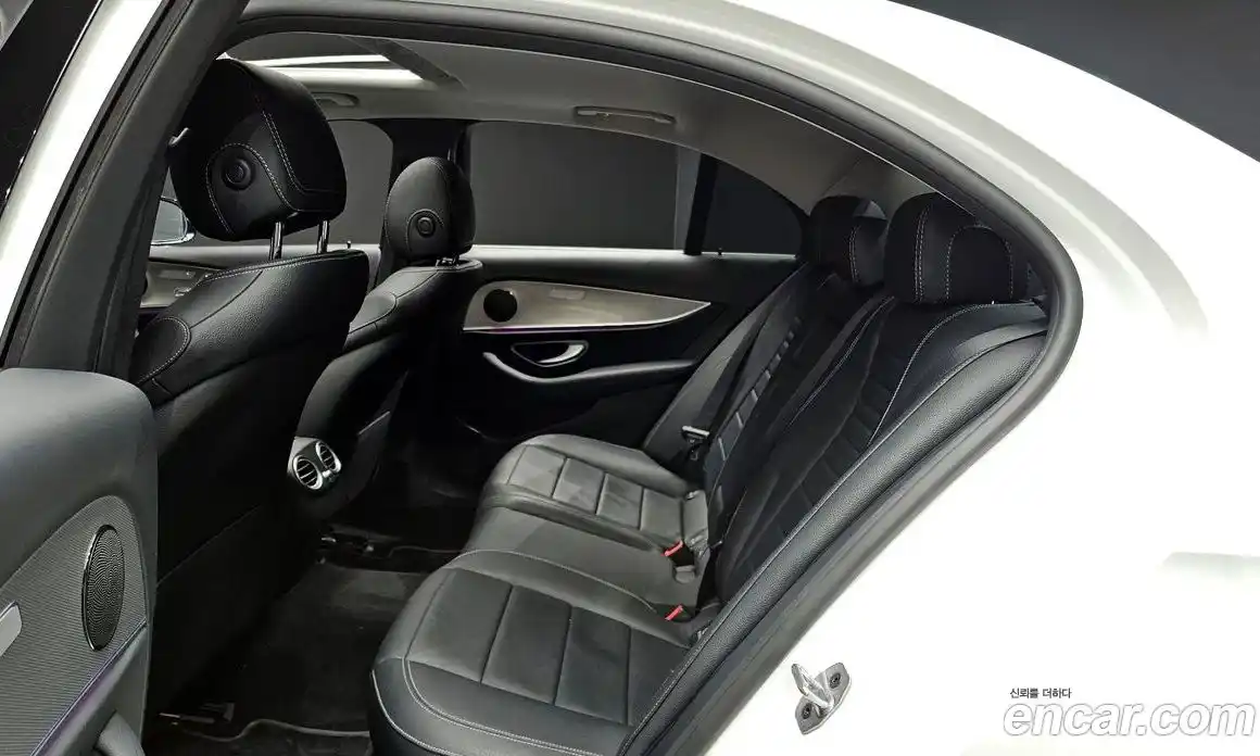 Mercedes-Benz E-Class 2019 2.0 гидро в Москве № 212176, фото 12