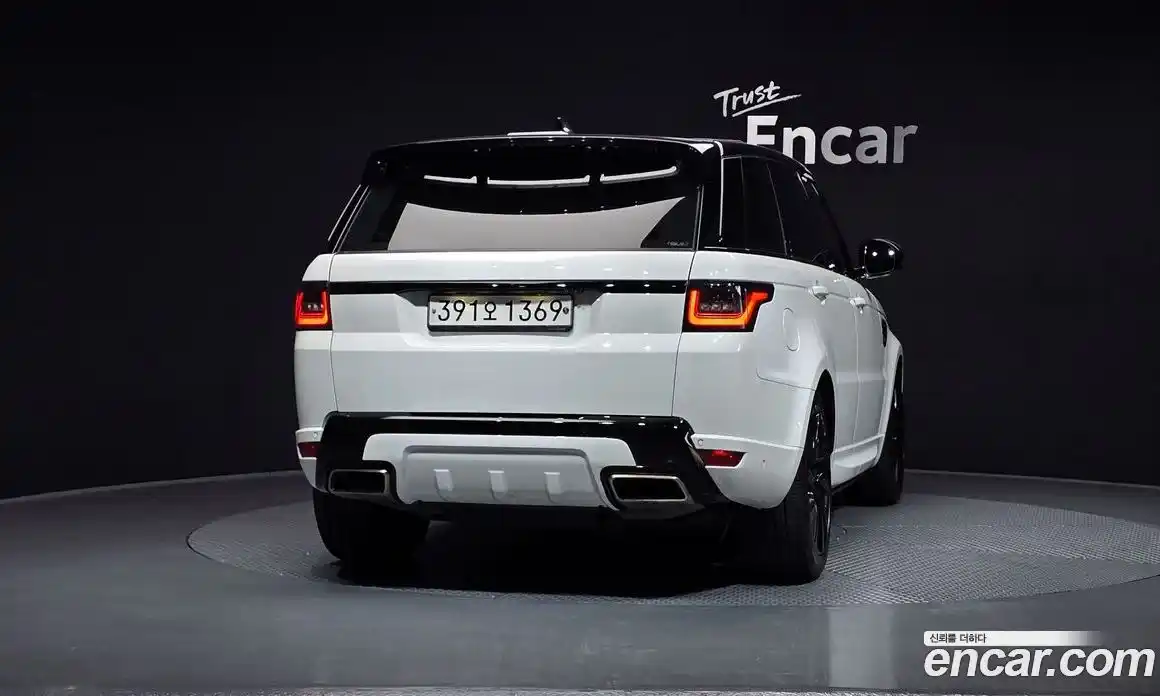 Land Rover Range-Rover Sport 2019 3.0 гидро в Москве № 213520, фото 4