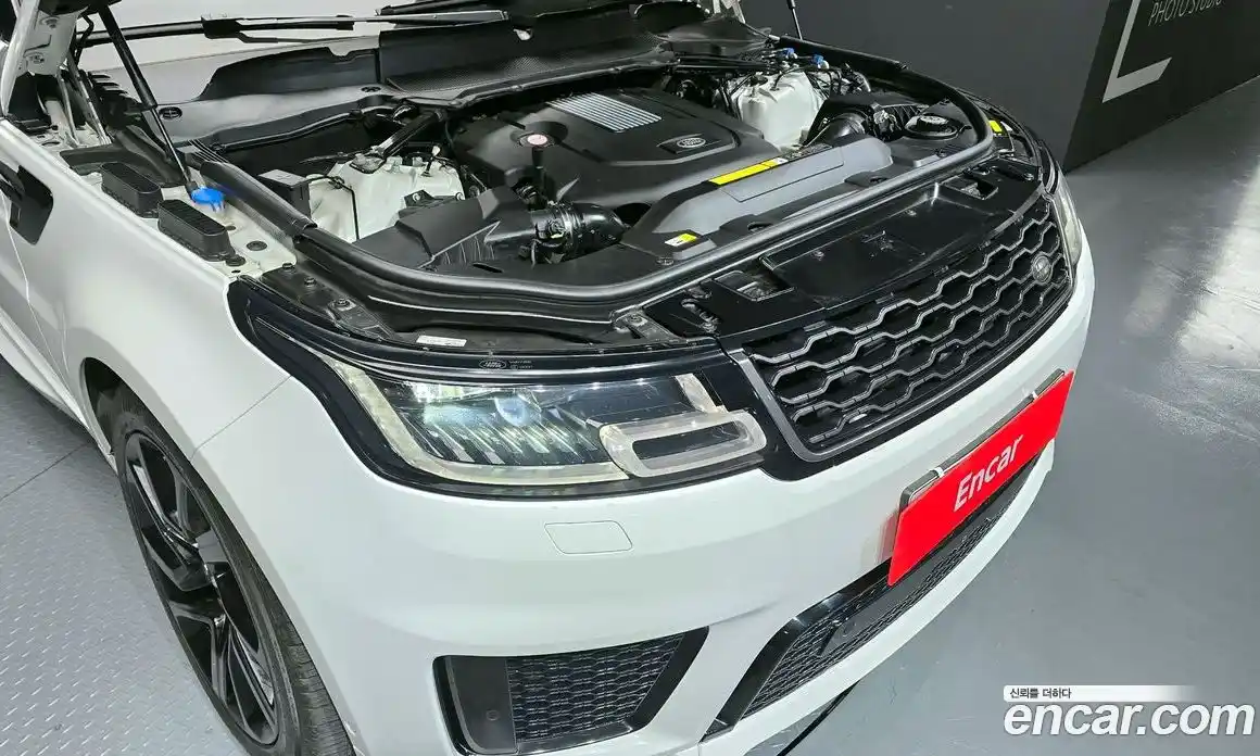 Land Rover Range-Rover Sport 2019 3.0 гидро в Москве № 213520, фото 6