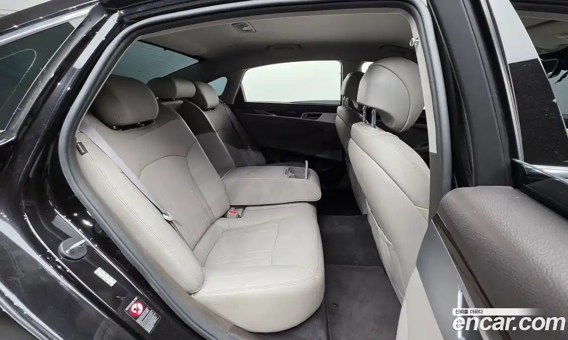 Genesis G80 2018 3.8 гидро в Москве № 21860, фото 25