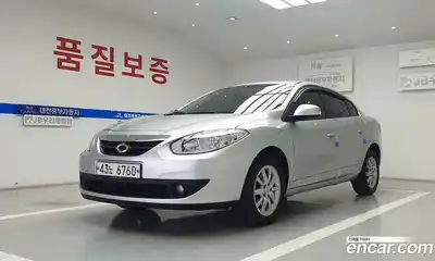 Renault SM3 2010 1.6 механика в Москве № 227374, миниатюра 3