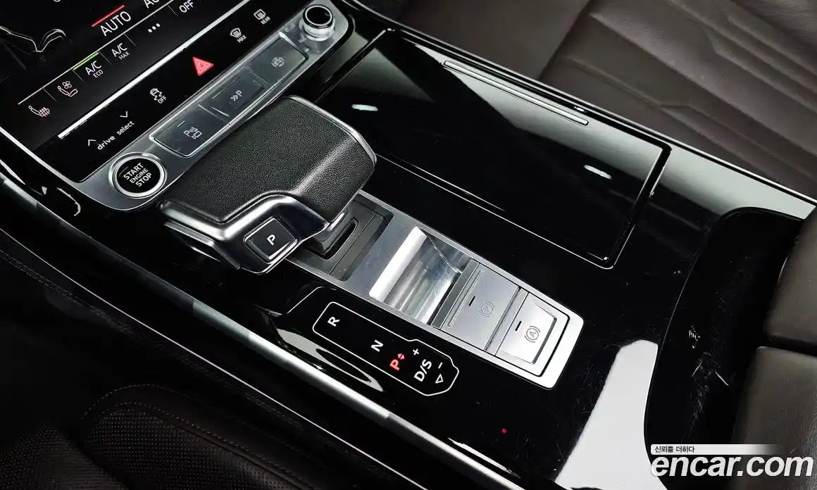 Audi A8 2021 3.0 гидро в Москве № 230185, фото 9