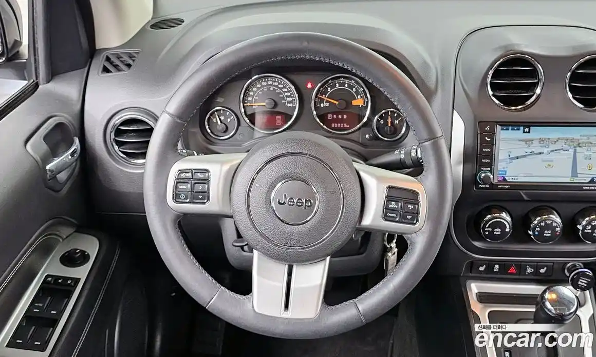 Jeep Compass 2017 2.4 гидро в Москве № 232526, фото 13