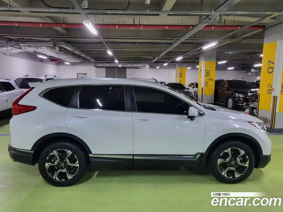 Honda CR-V 2019 1.5 гидро в Москве № 232984, фото 6