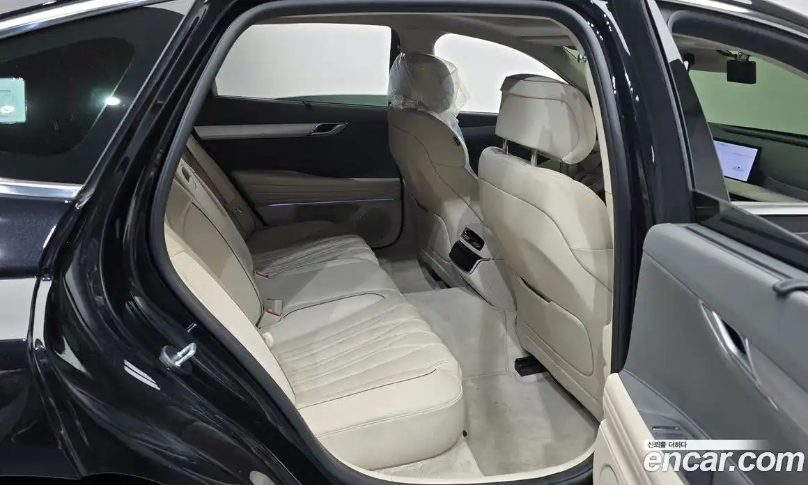 Genesis G80 2024 2.5 гидро в Москве, фото 12