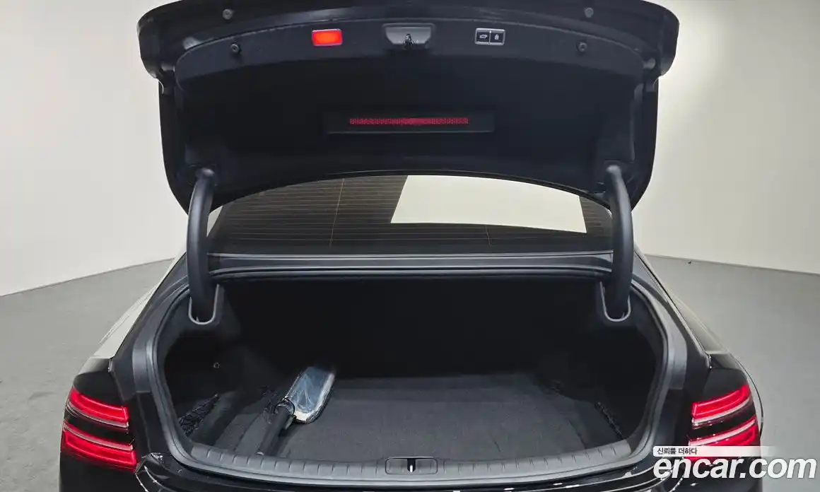 Genesis G80 2024 2.5 гидро в Москве, фото 20