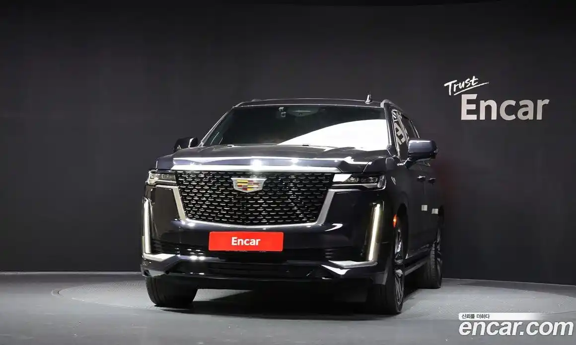 Cadillac Escalade 2022 6.2 гидро в Москве № 256481, фото 3