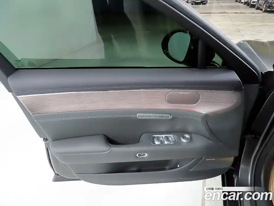 Genesis G90 2025 3.5 гидро в Москве № 26273, фото 14