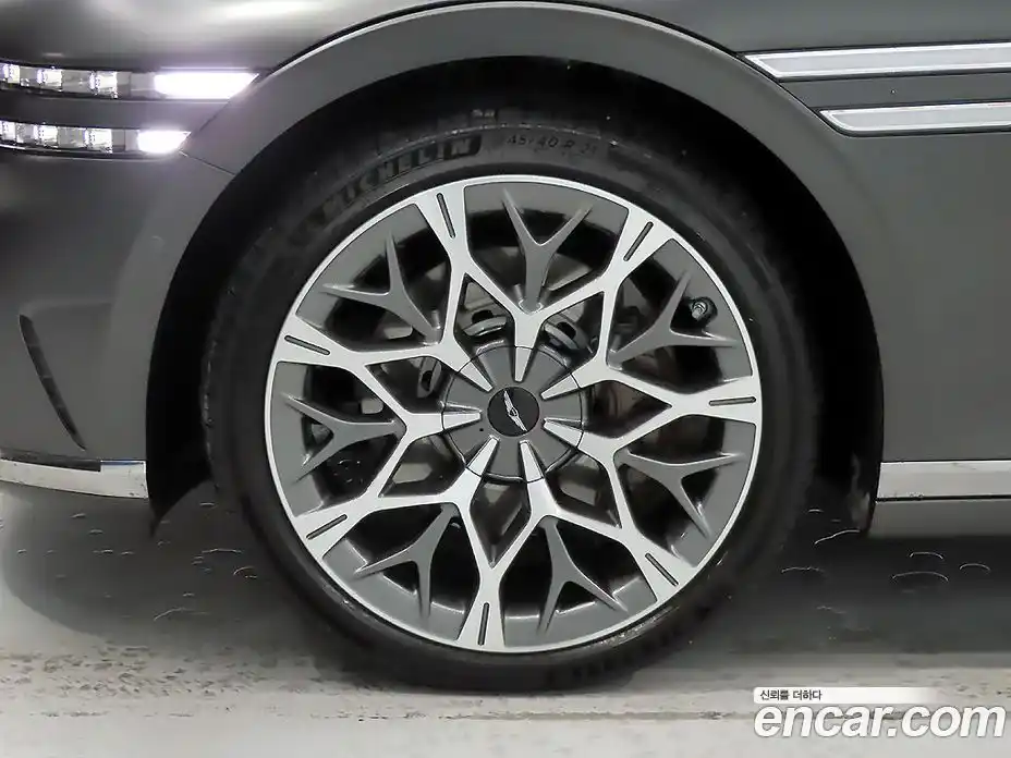 Genesis G90 2025 3.5 гидро в Москве № 26273, фото 20