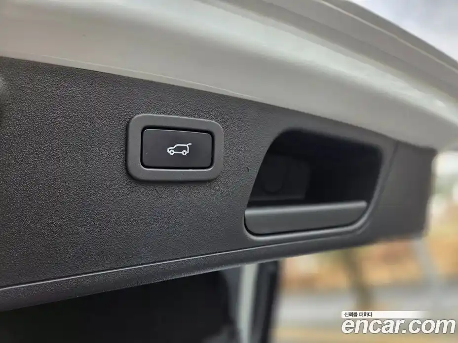 Jaguar E-Pace 2018 2.0 гидро в Москве № 305182, фото 14