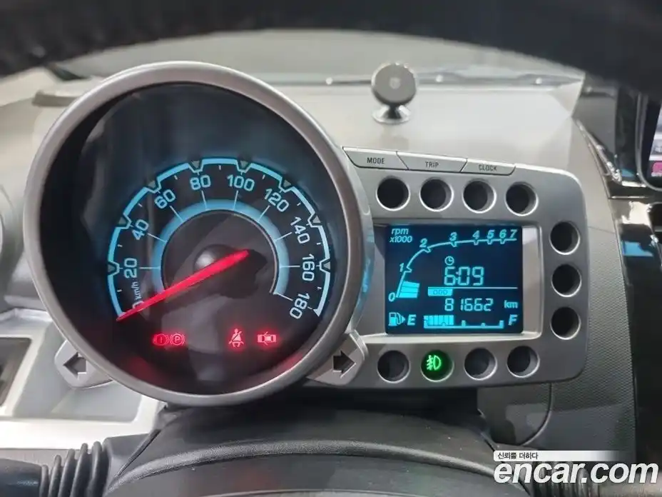 Chevrolet Spark 2012 1.0 гидро в Москве № 37818, фото 8