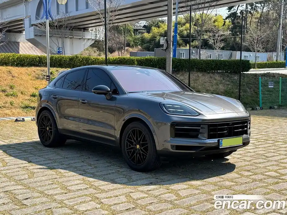 Porsche Cayenne 2024 3.0 гидро в Москве № 679389, фото 16