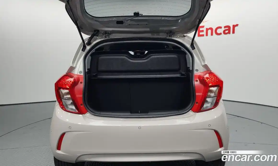 Chevrolet Spark 2019 1.0 гидро в Москве № 103943, фото 20