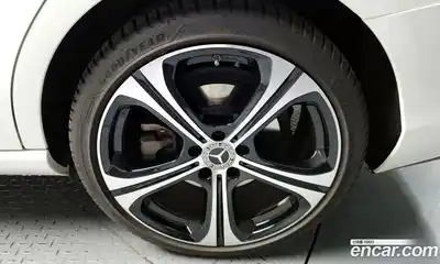 Mercedes-Benz C-Class 2023 2.0 гидро в Москве № 1084053, миниатюра 5