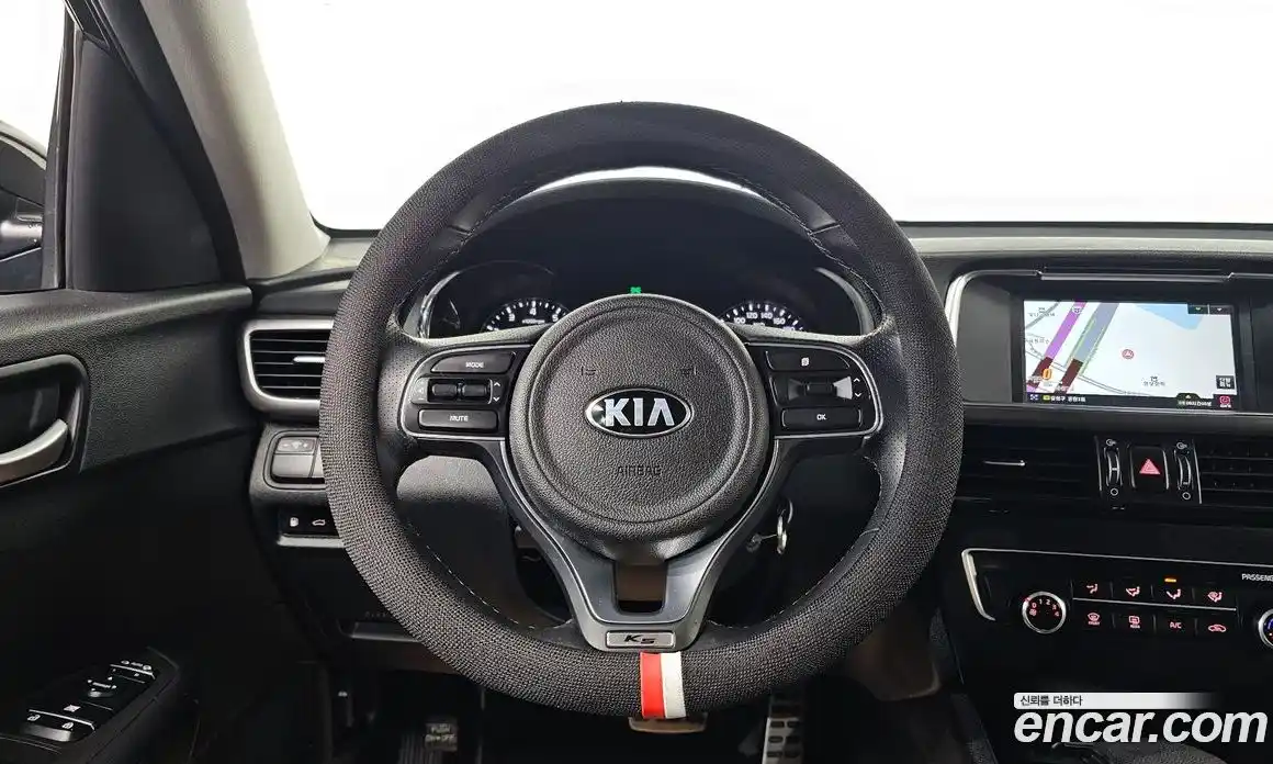 Kia K5 2016 2.0 гидро в Москве № 121799, фото 16
