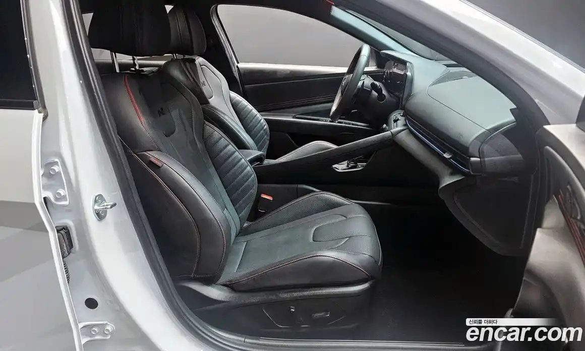 Hyundai Avante 2024 1.6 гидро в Москве № 122682, фото 11