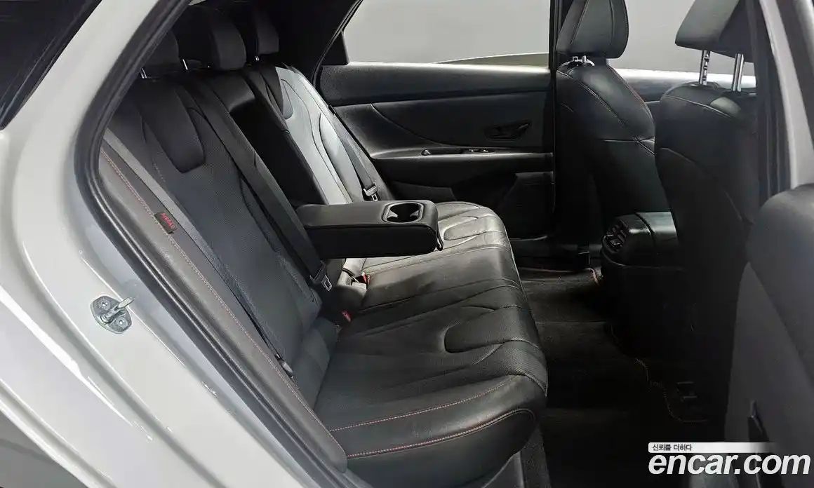 Hyundai Avante 2024 1.6 гидро в Москве № 122682, фото 12