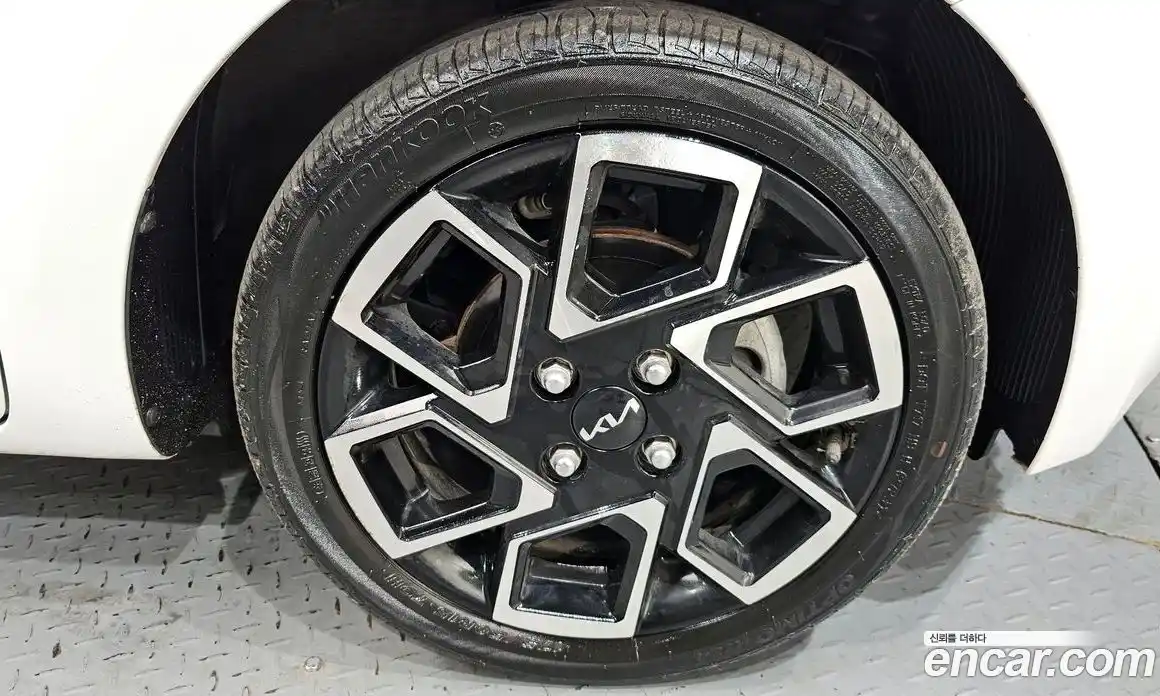 Kia Ray 2023 1.0 гидро в Москве № 12484, фото 4