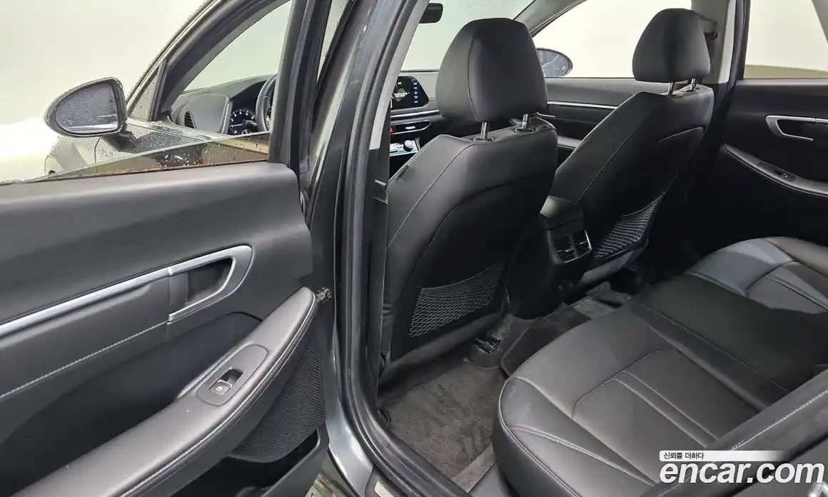 Hyundai Sonata 2022 2.0 гидро в Москве № 130574, фото 19