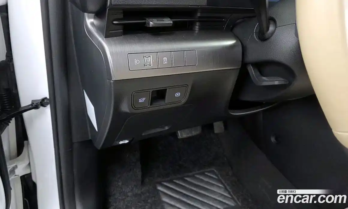 Hyundai Kona 2023 1.6 гидро в Москве № 130577, фото 18